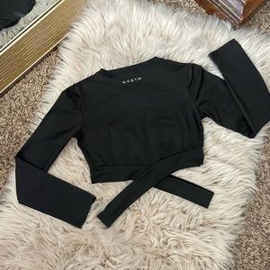 NVGTN crossbody long sleeve top